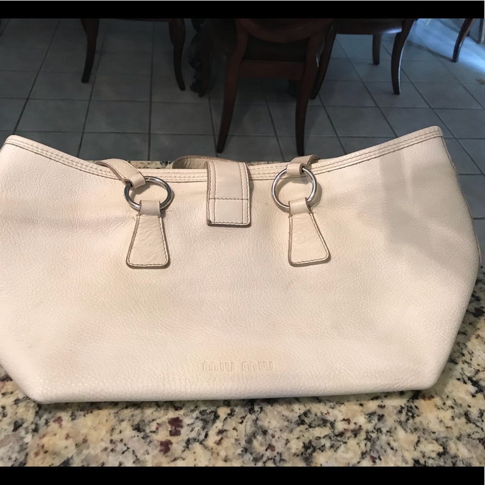 MUI MUI LEATHER HAND BAG